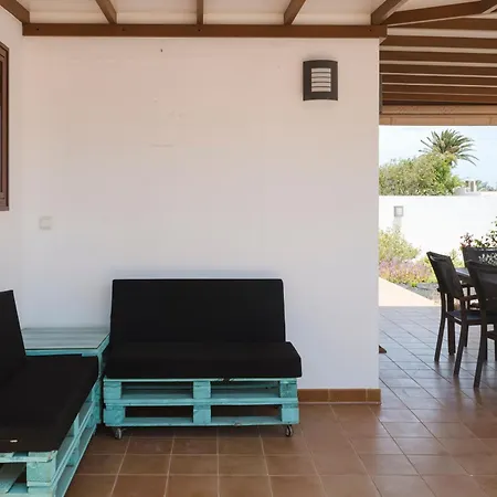 Casa Lupa Vila Puerto del Carmen (Lanzarote)